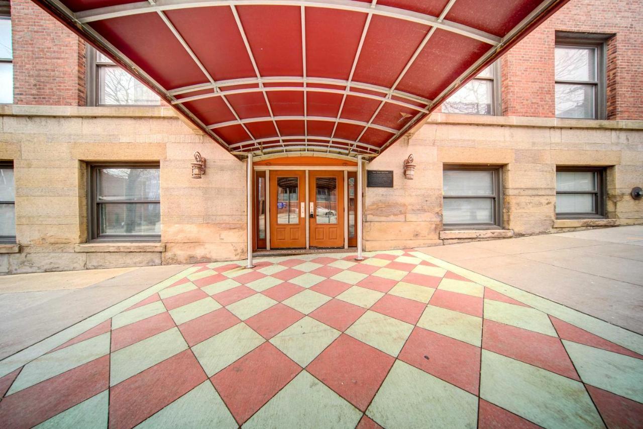 Waterfront Cleveland Apt About 1 Mi To Downtown Exterior foto